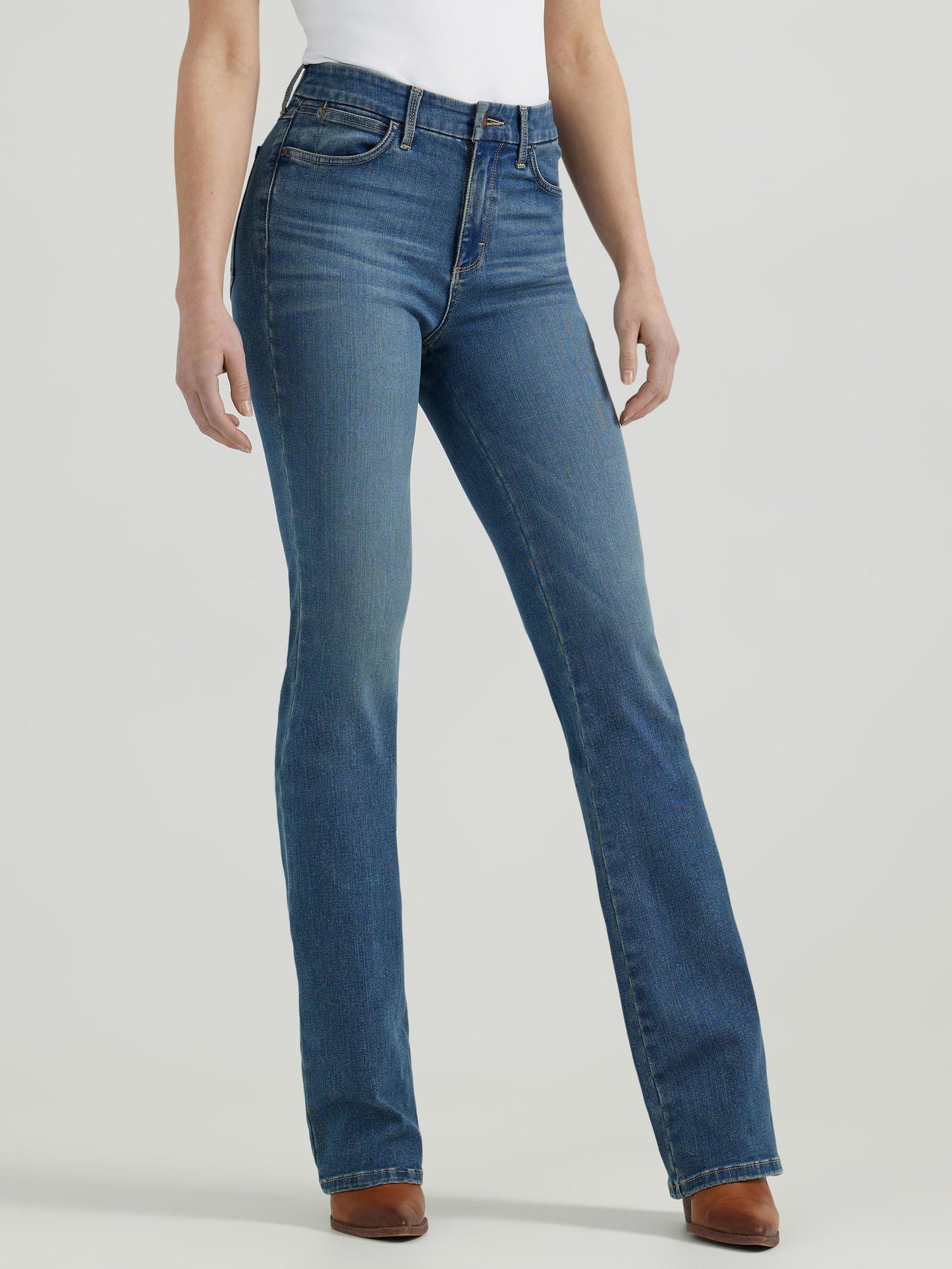 Women's Wrangler® Bespoke Bootcut Jean - High Rise